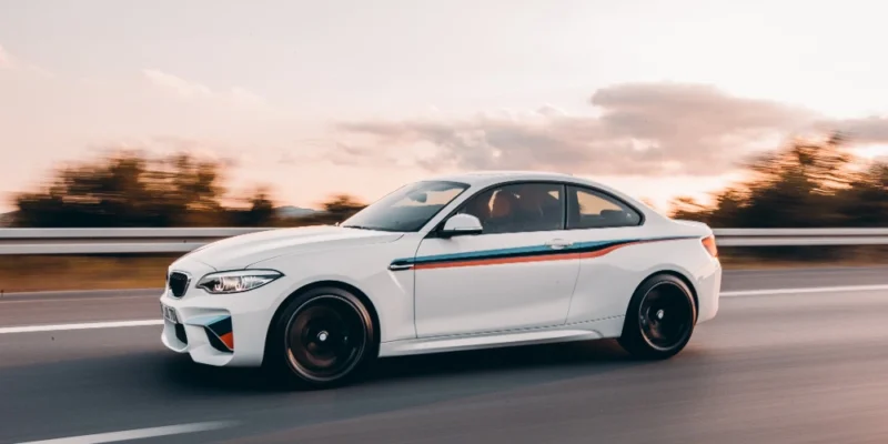 Auton romuttamisen estäminen