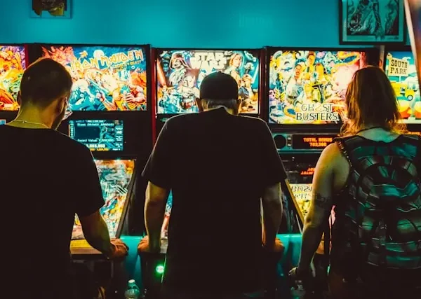 NightRush Pelivalikoima