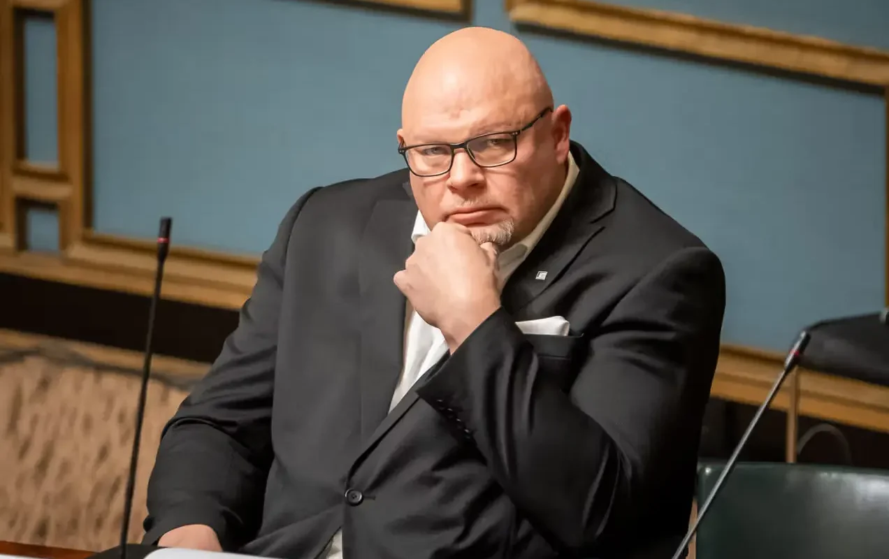 Ano Turtiainen sotilasarvo